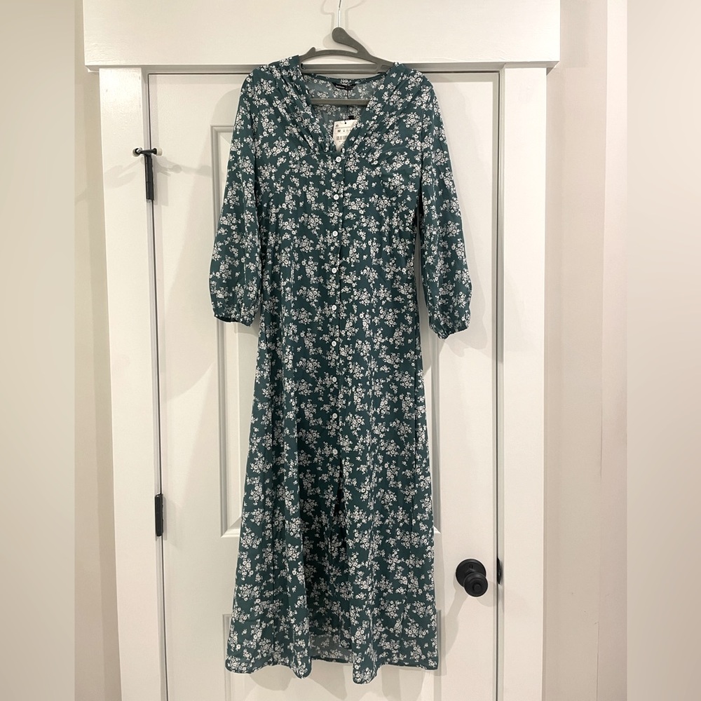 Aachoae Green Floral Midi Dress